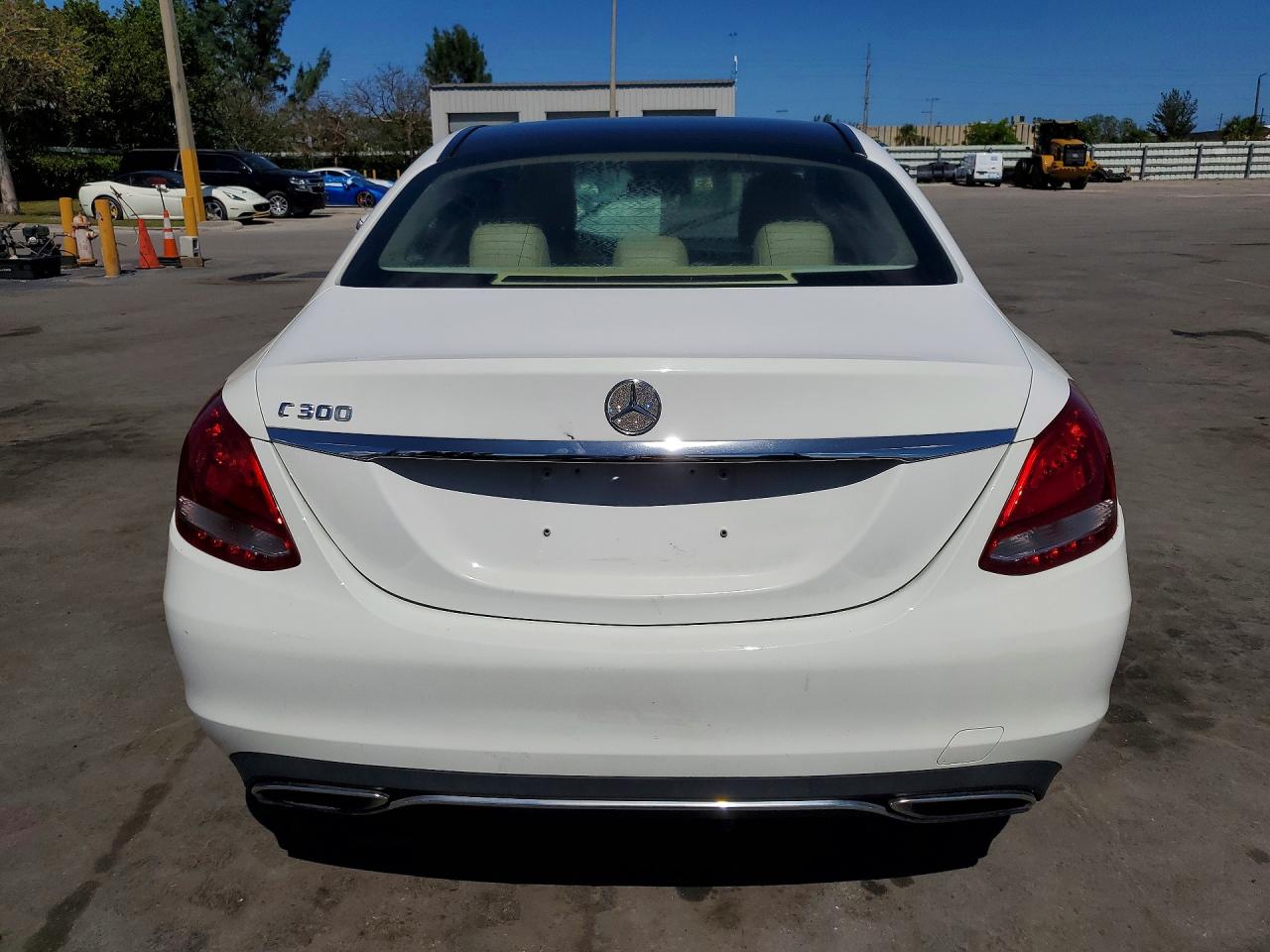 Mercedes-Benz C-Class 300
