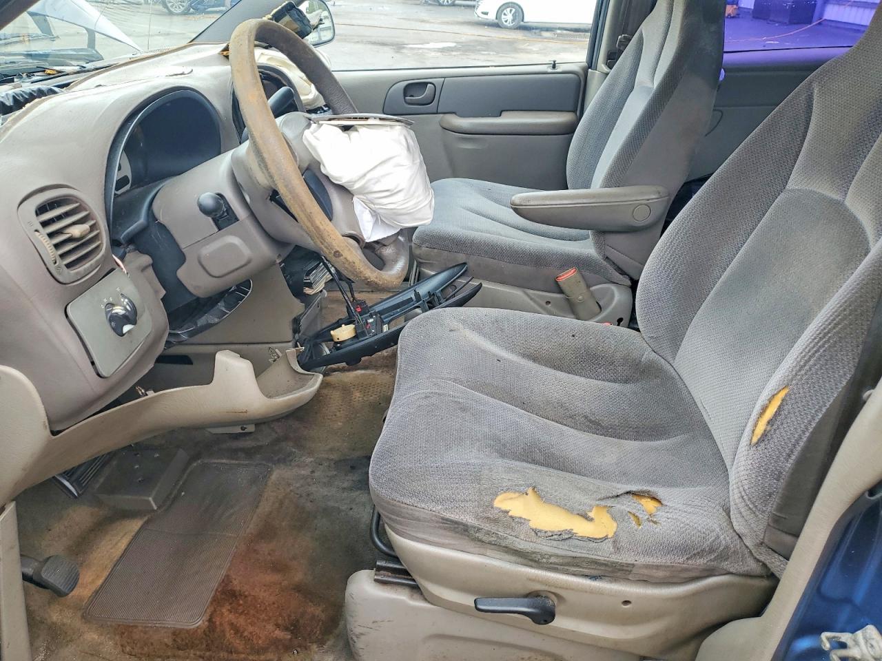 Dodge Caravan Se