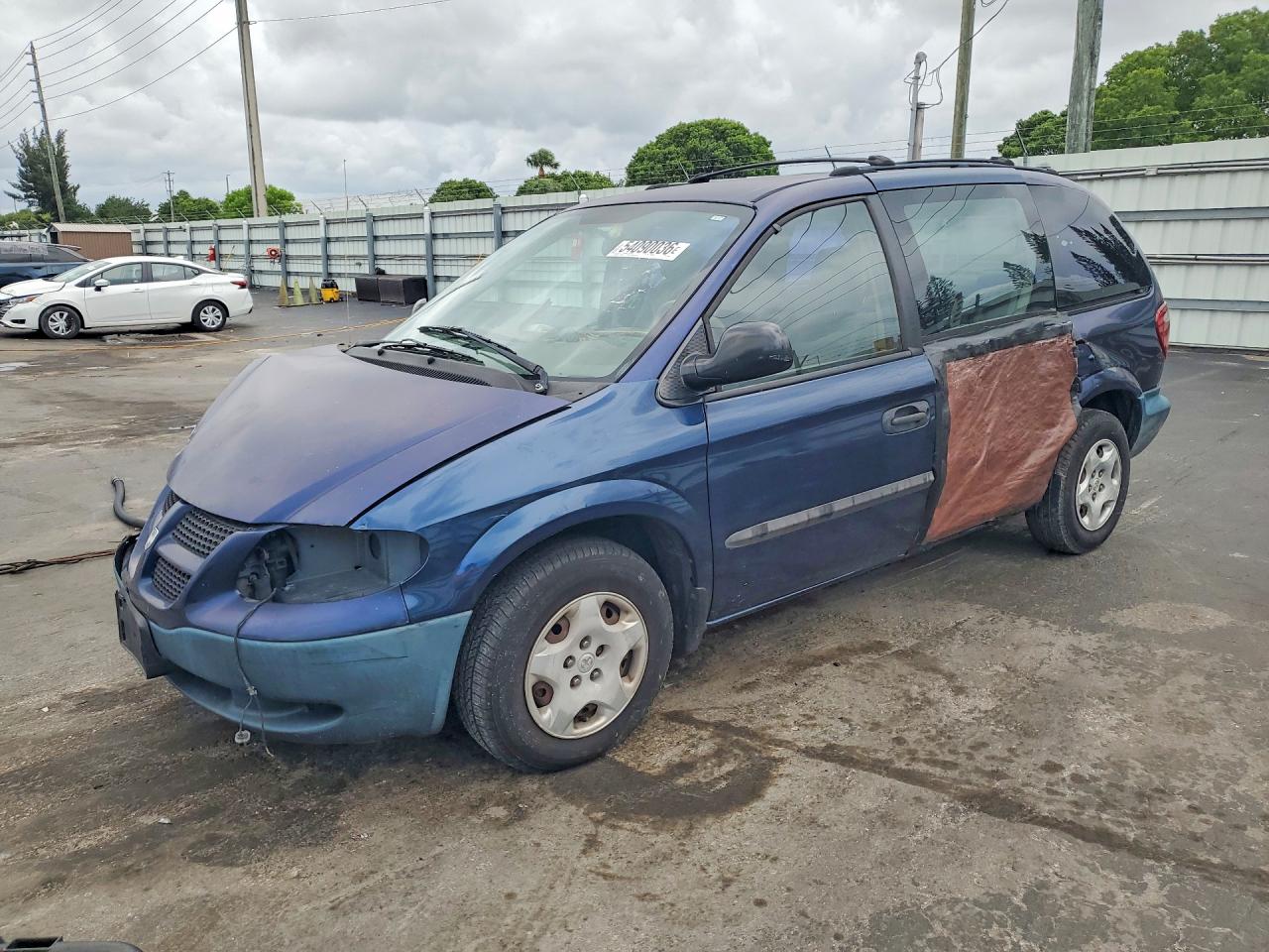Salvage Dodge Caravan Image