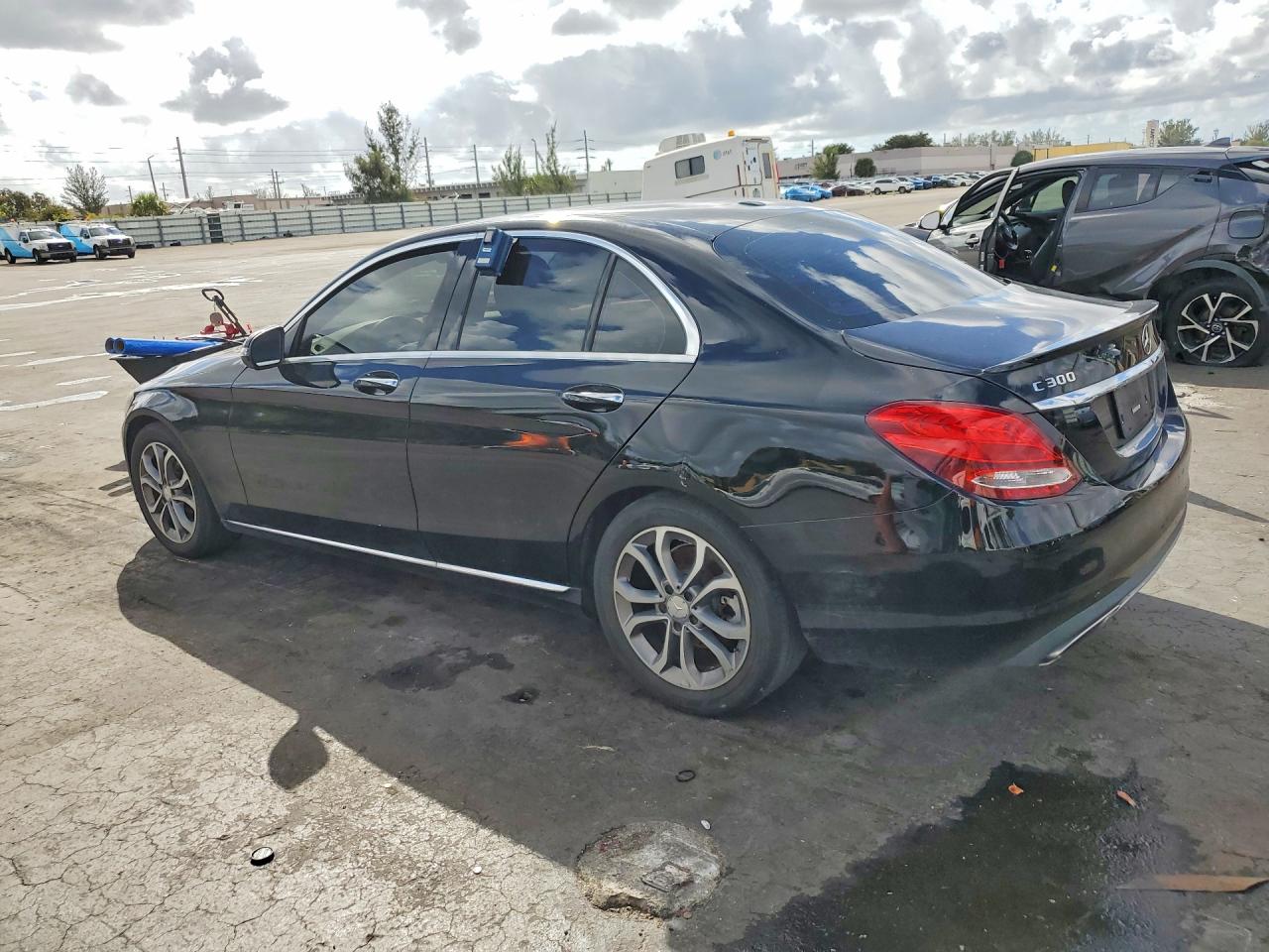 Mercedes-Benz C-Class 300