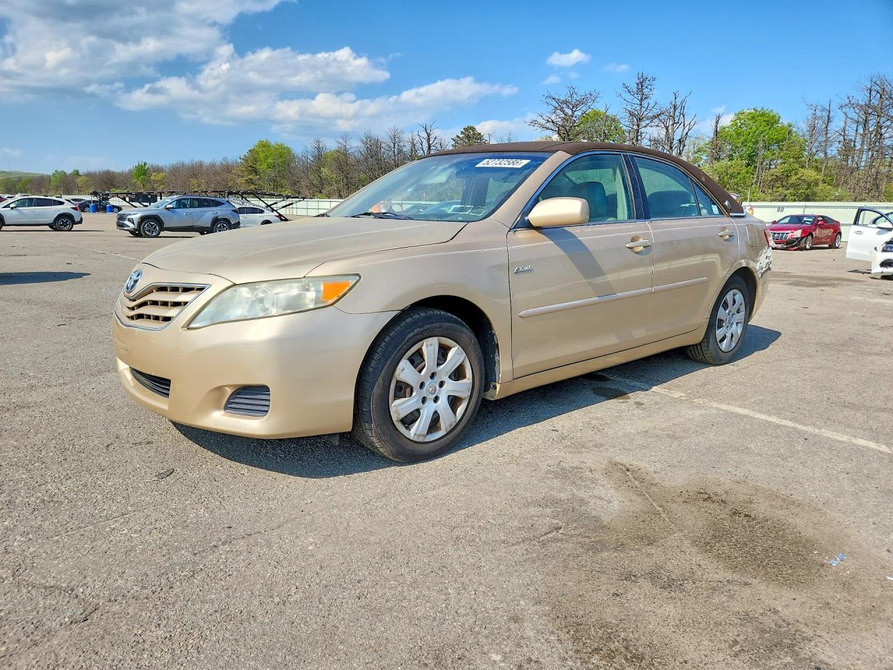 Salvage Toyota Camry Image