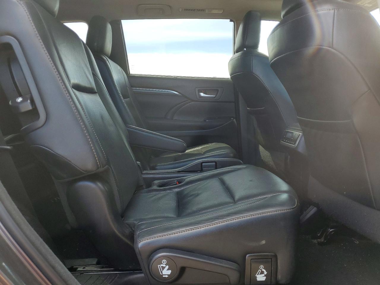 Toyota Highlander Limited