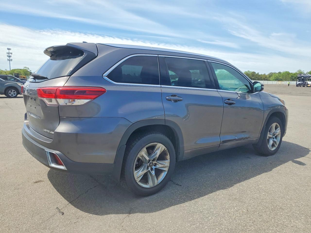 Toyota Highlander Limited