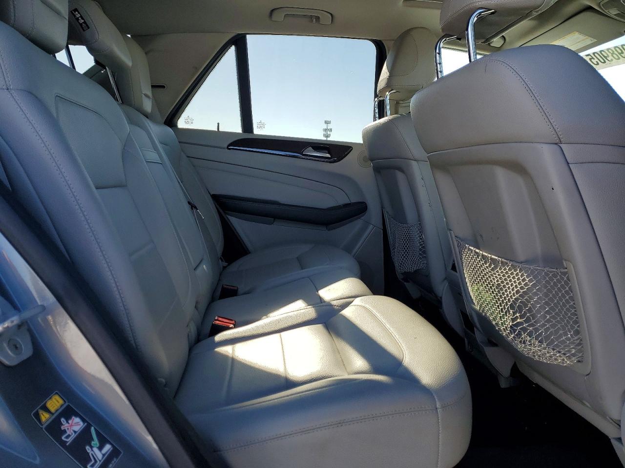 Mercedes-Benz M-Class 350 Bluetec