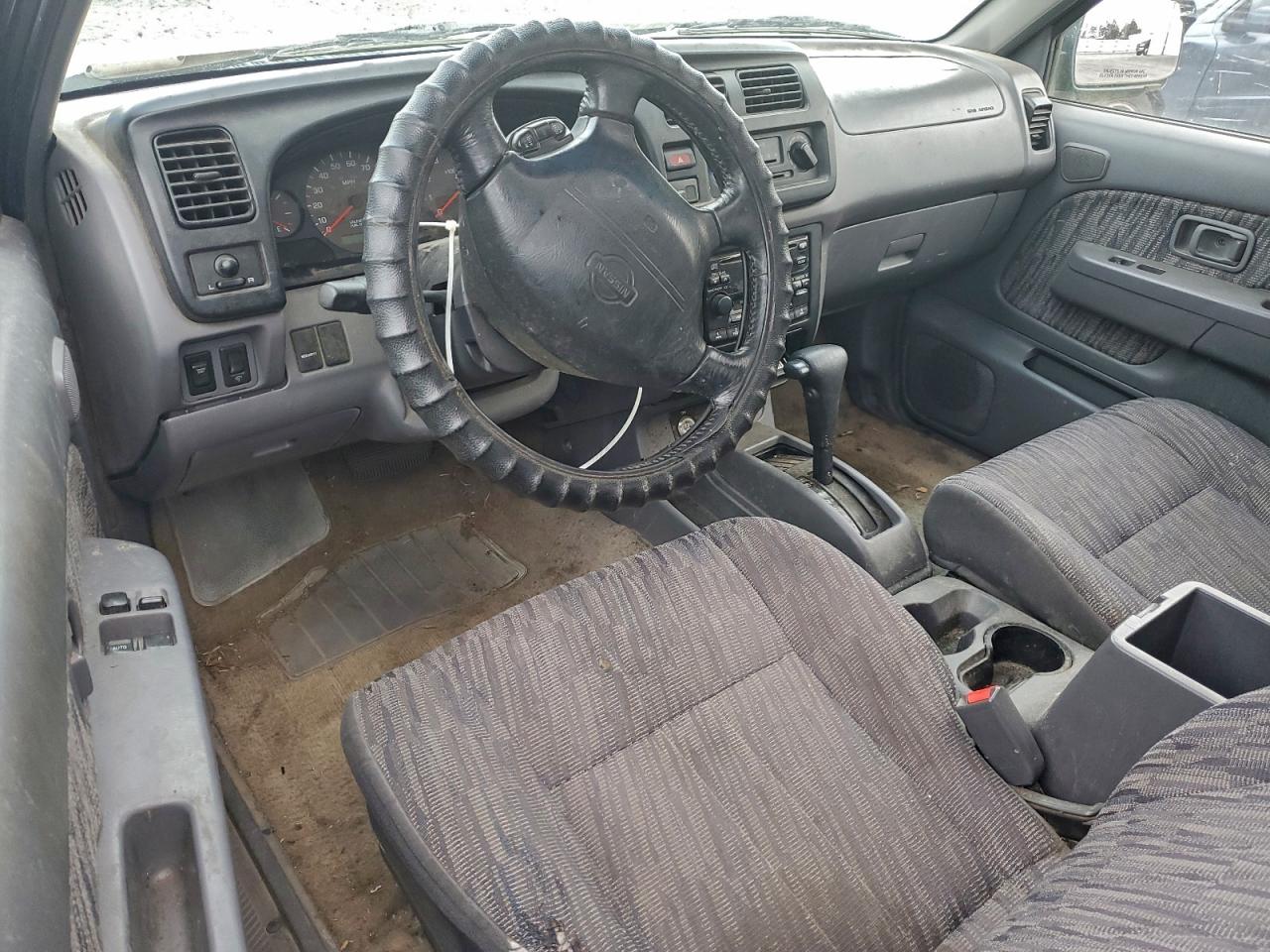 Nissan Frontier King Cab Xe