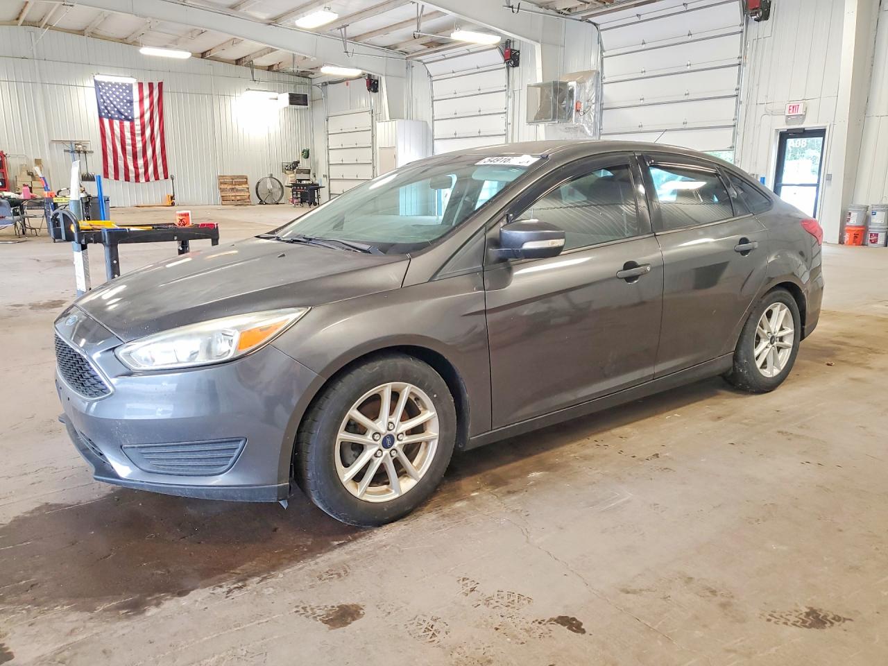 Salvage Ford Focus Image
