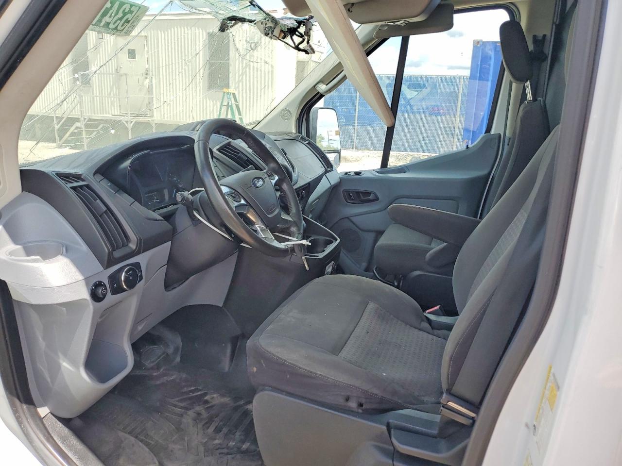 Ford Transit T-150