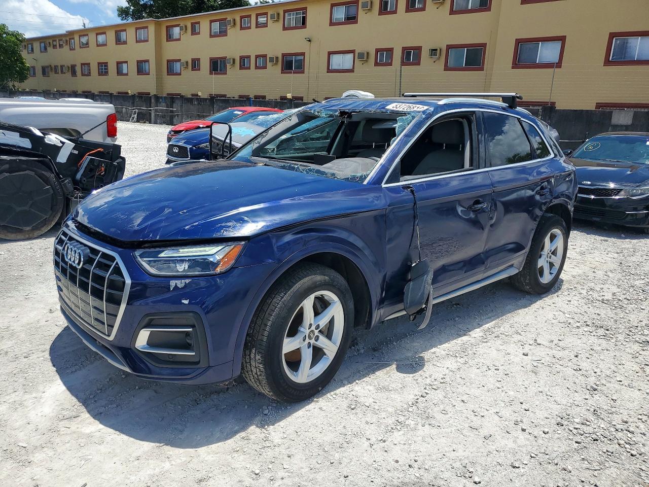 Salvage Audi Q5 Image