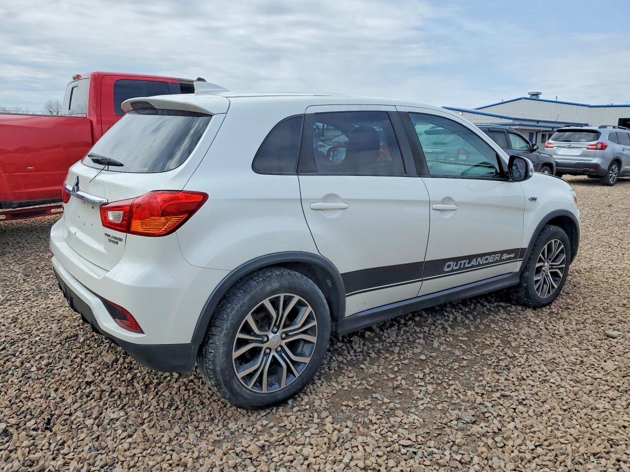 Mitsubishi Outlander Es