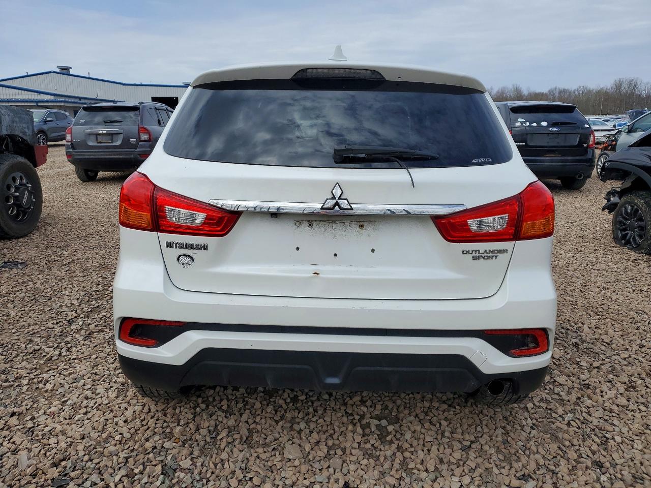 Mitsubishi Outlander Es
