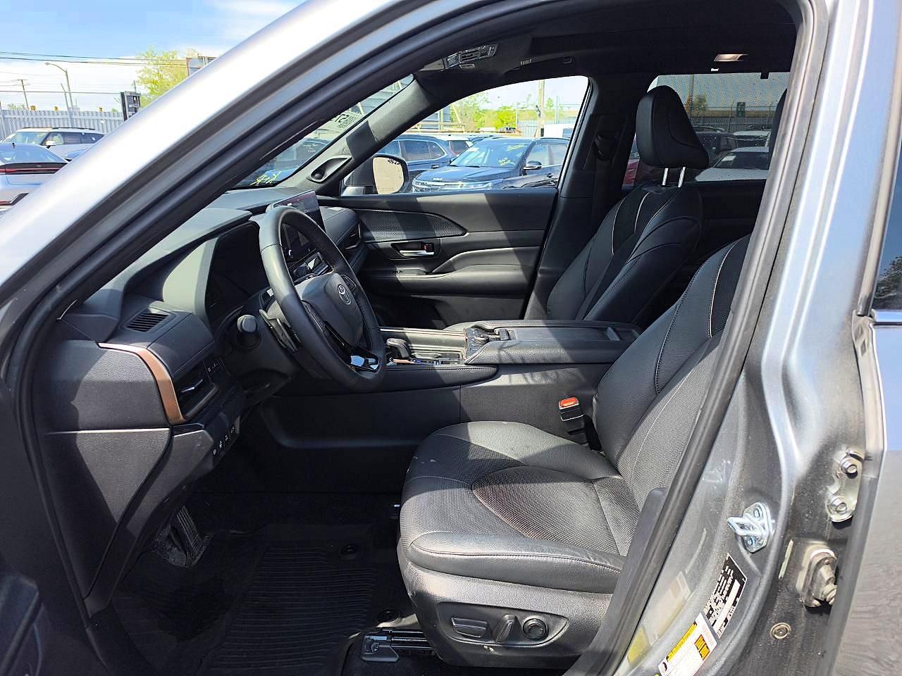 Toyota Grand Highlander Hybrid Max Platinum