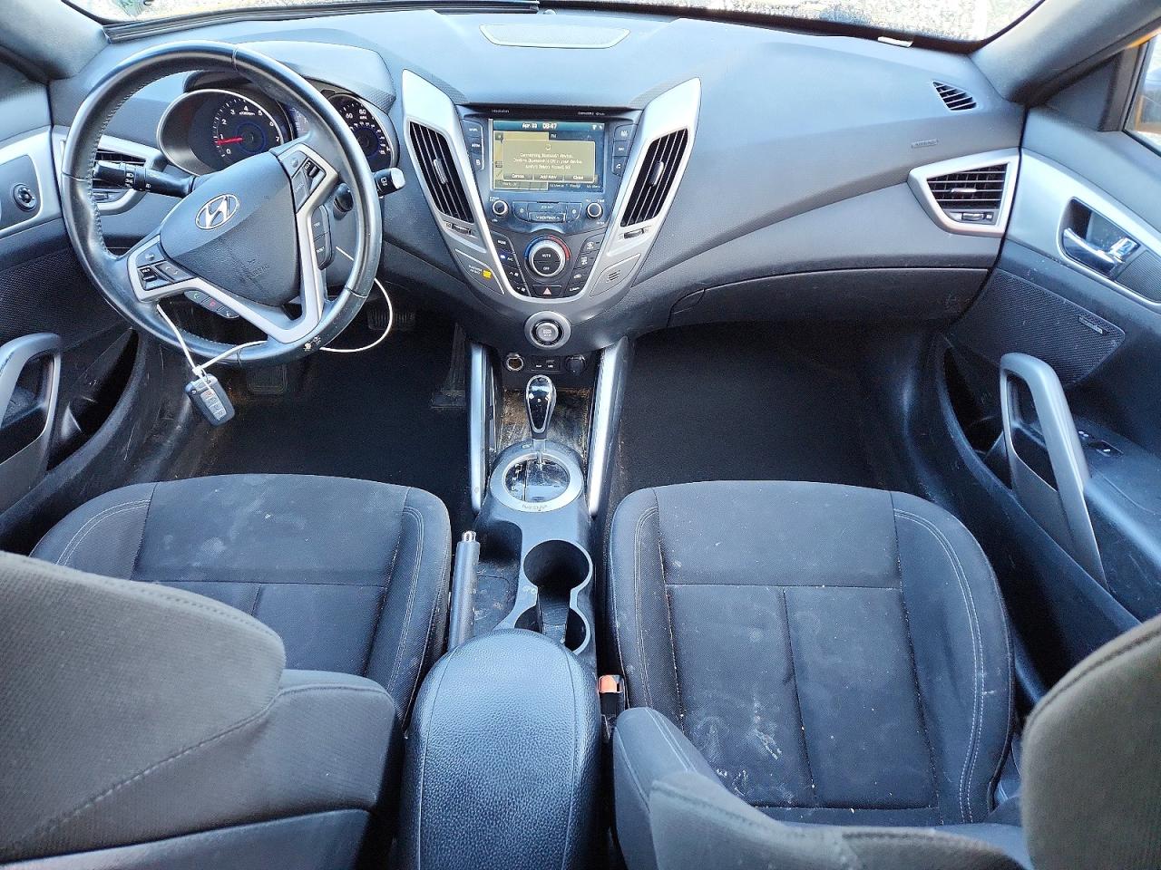 Hyundai VELOSTER Value Edition