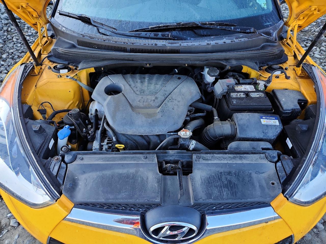 Hyundai VELOSTER Value Edition