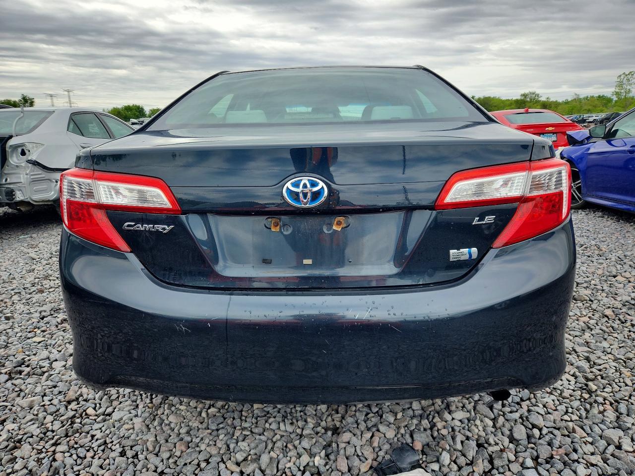 Toyota Camry Le