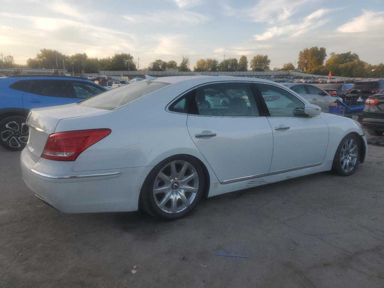 Hyundai Equus Signature