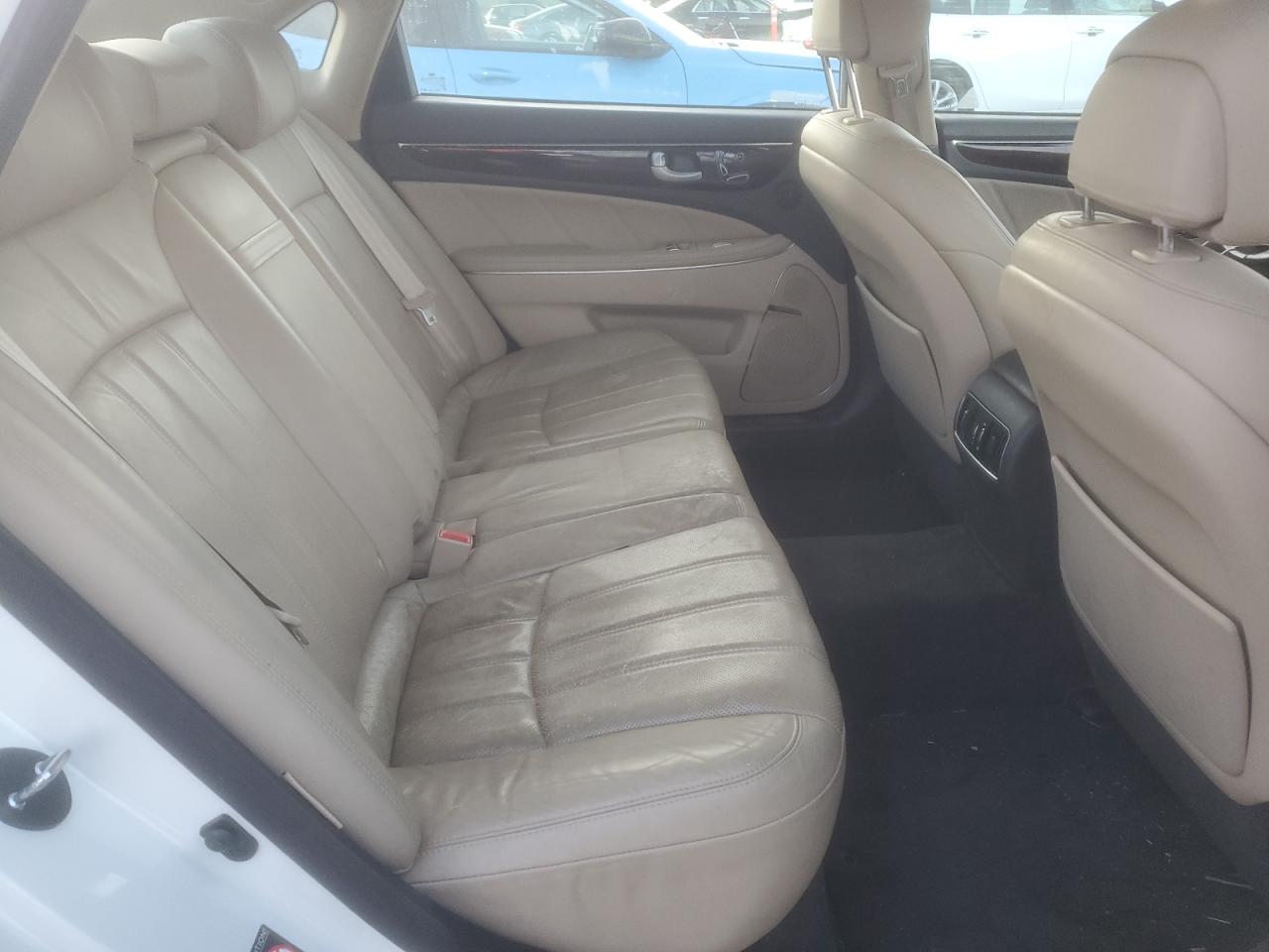 Hyundai Equus Signature