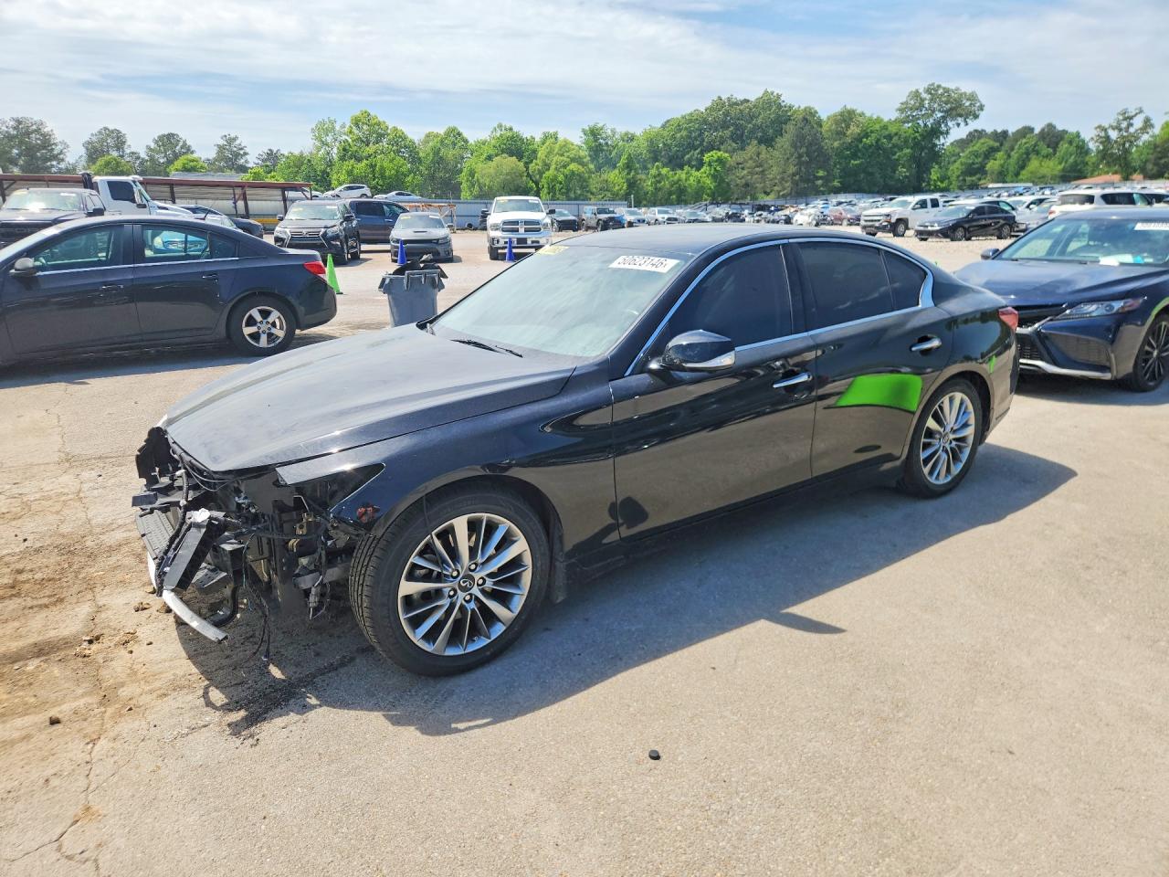 Salvage INFINITI Q50 Image