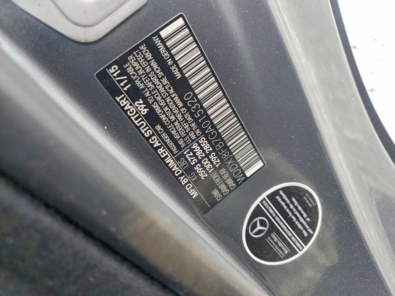 Mercedes-Benz S-Class 550