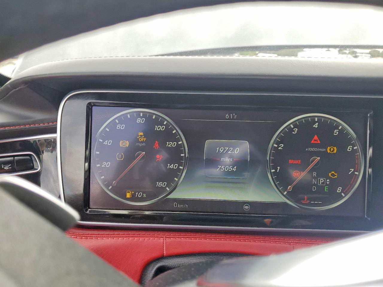 Mercedes-Benz S-Class 550
