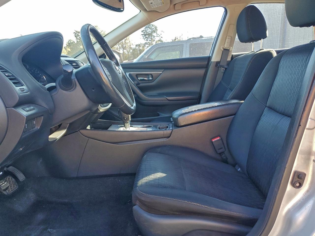 Nissan Altima 2.5 Sv
