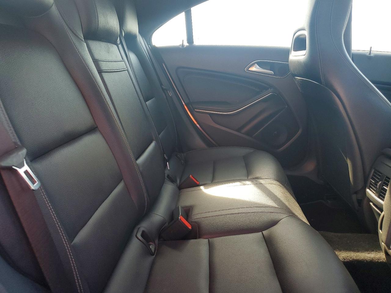 Mercedes-Benz Cla-class 250