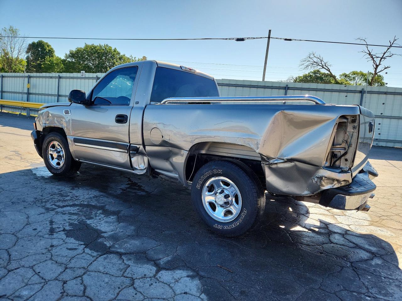 Chevrolet Silverado C1500