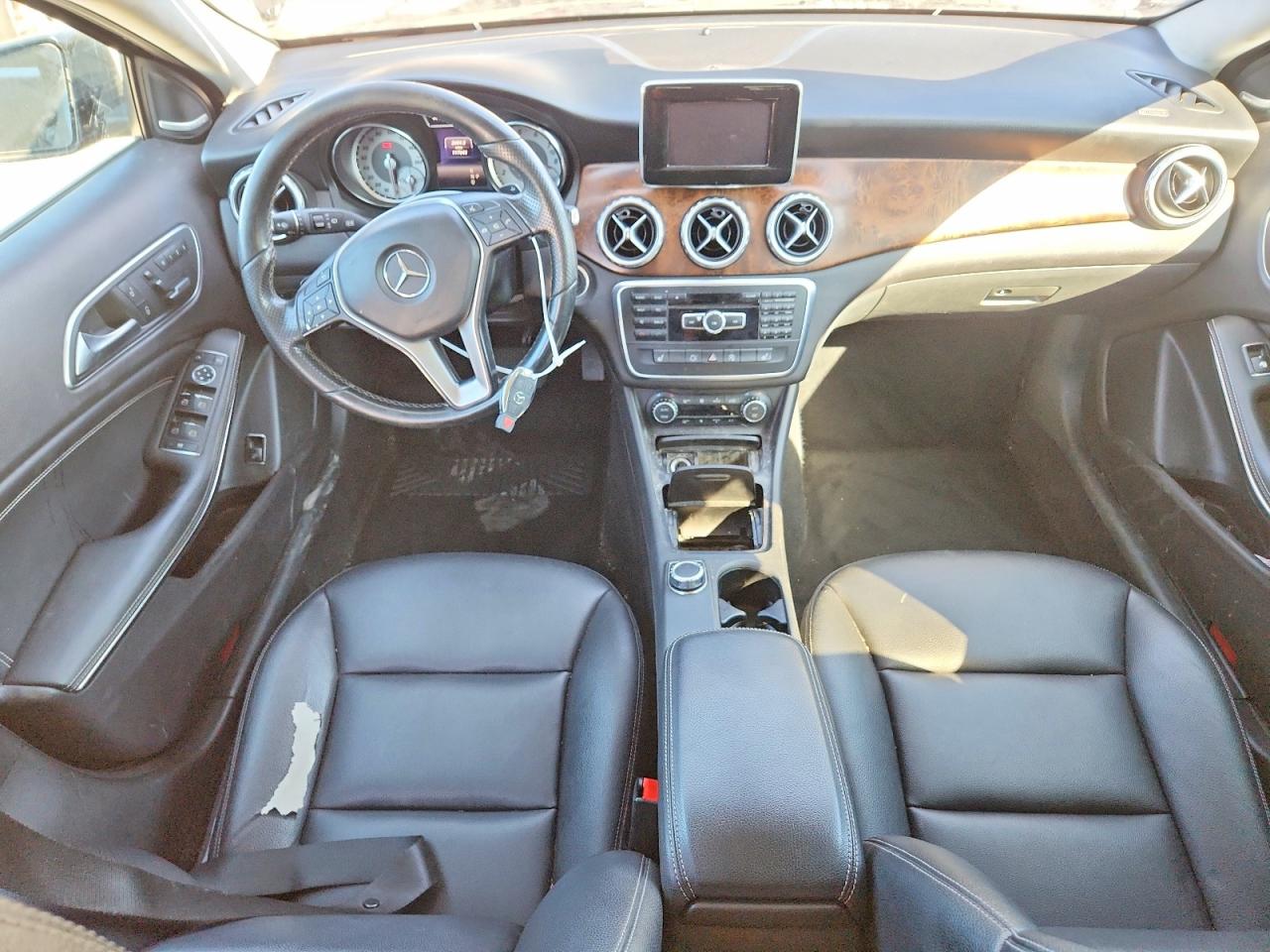 Mercedes-Benz GLA 250