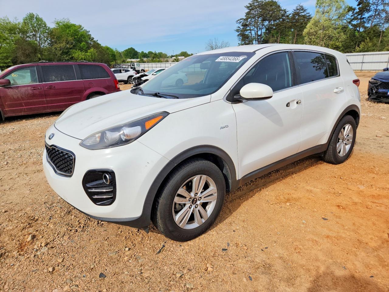 Salvage Kia Sportage Image