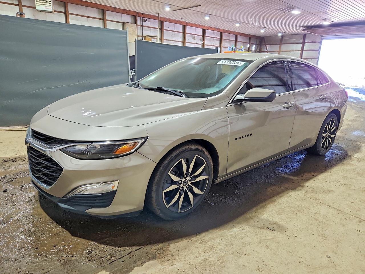Salvage Chevrolet Malibu Image