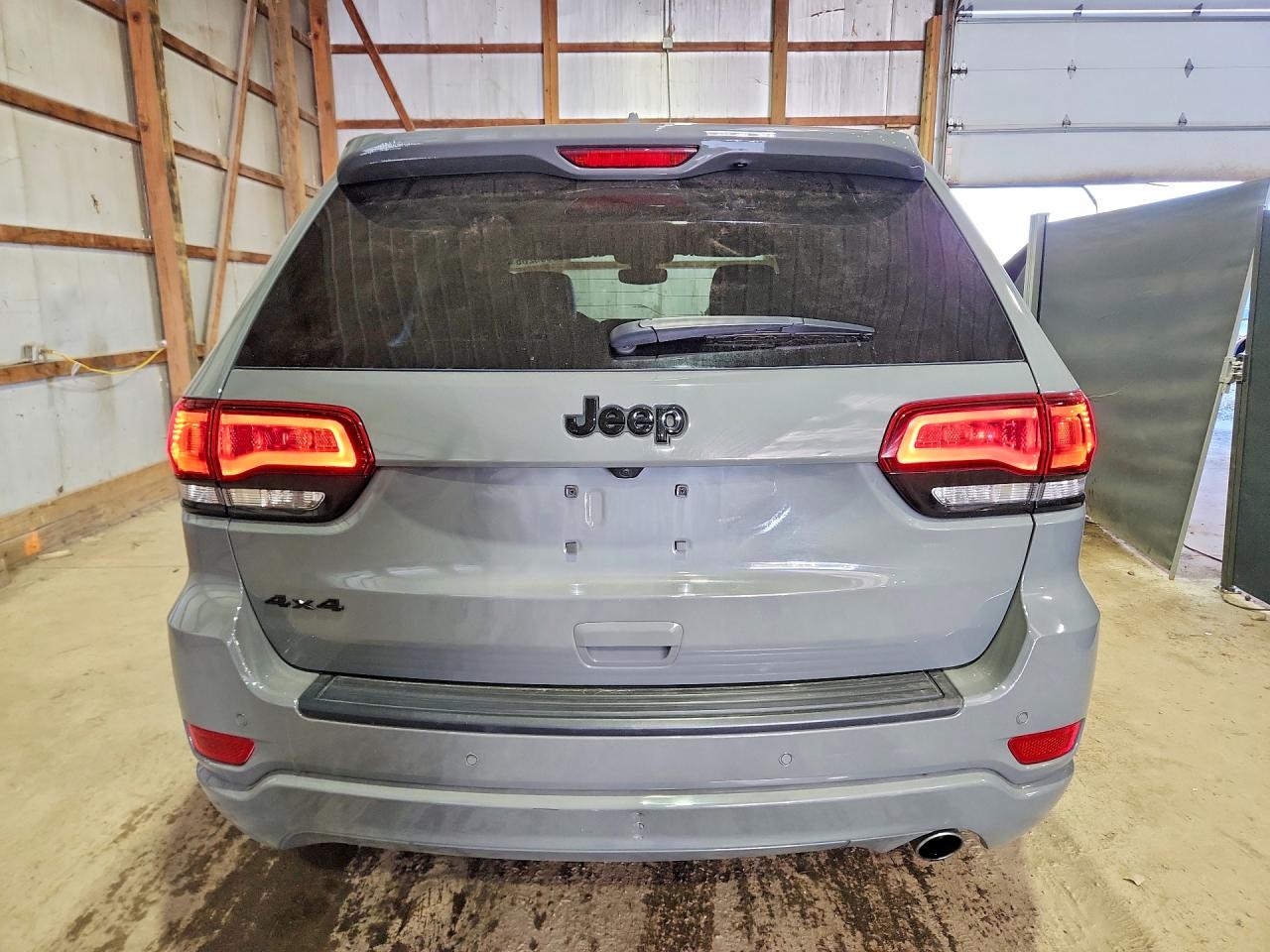 Jeep Cherokee Laredo E