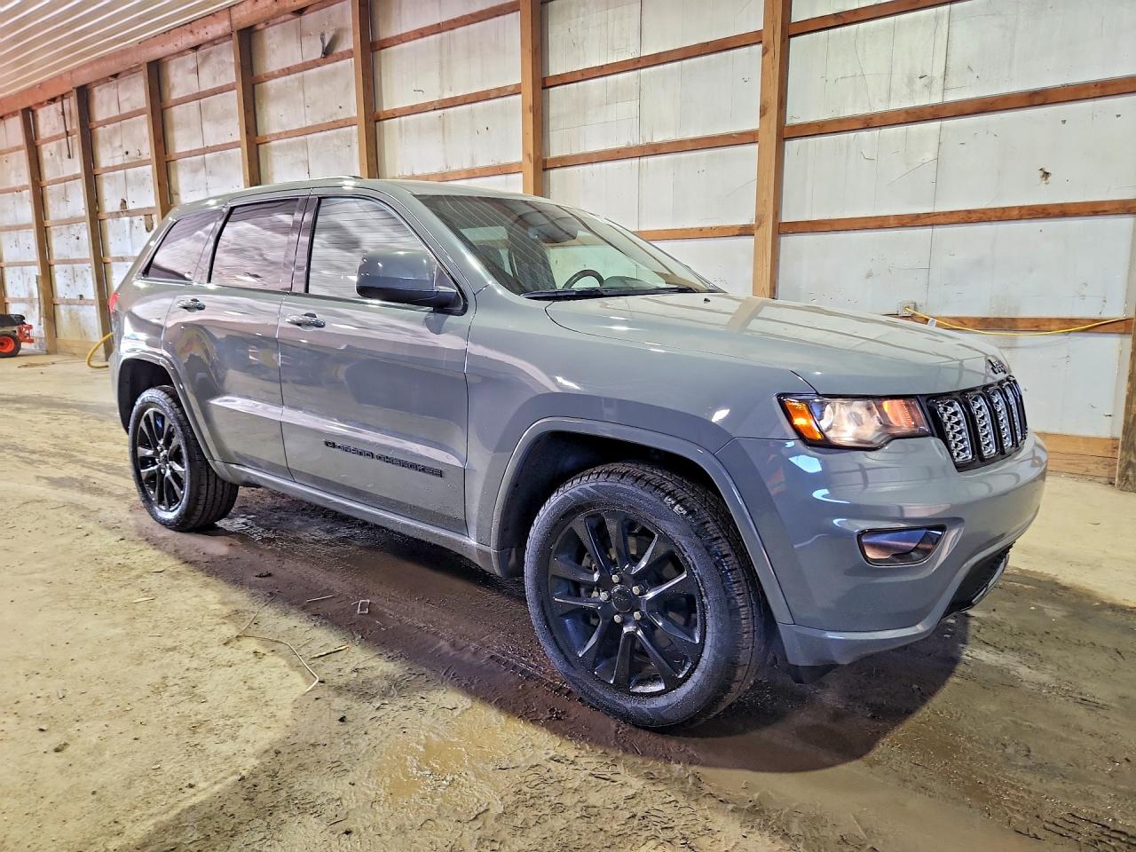 Jeep Cherokee Laredo E