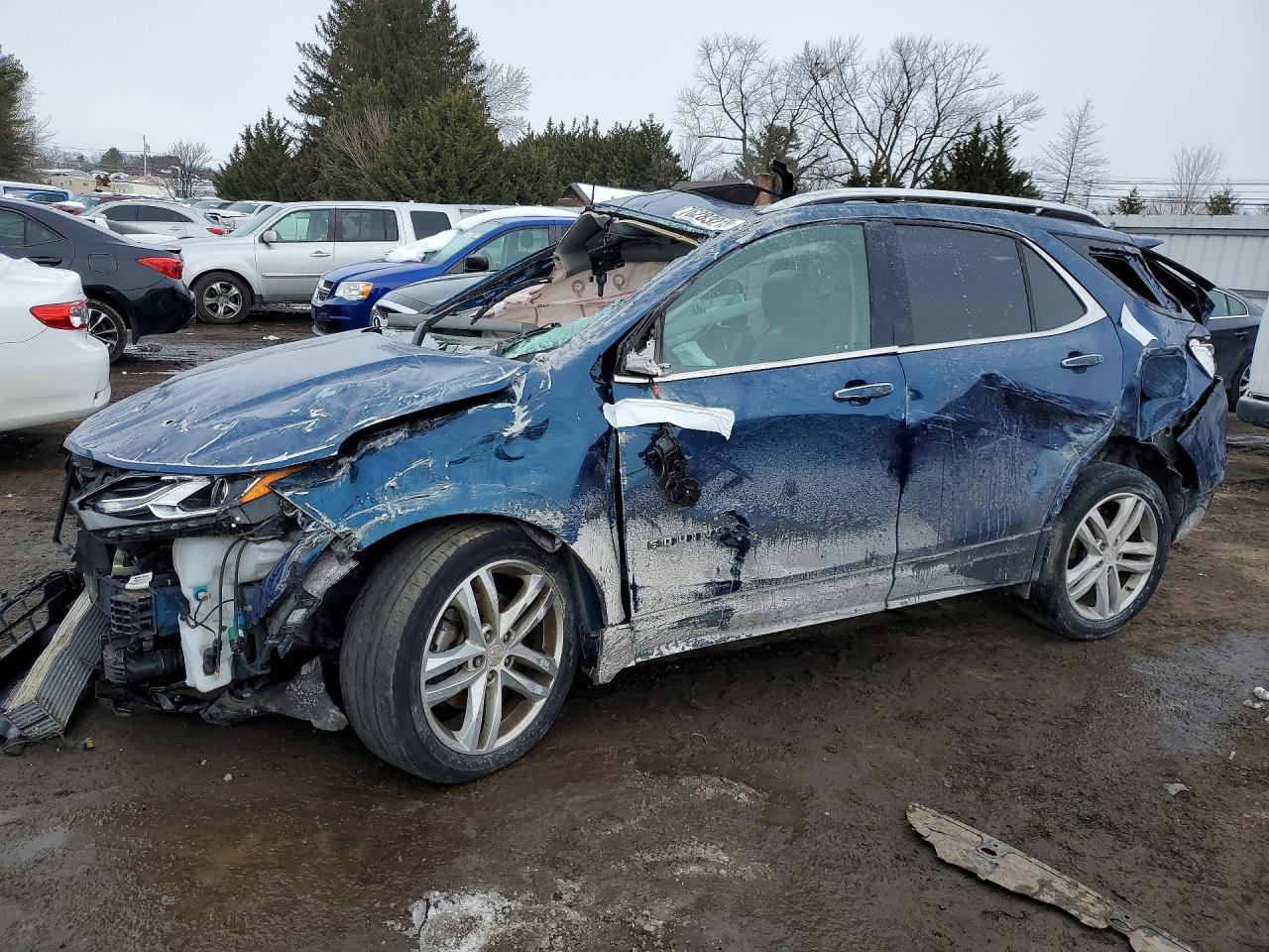Salvage Chevrolet Equinox Image