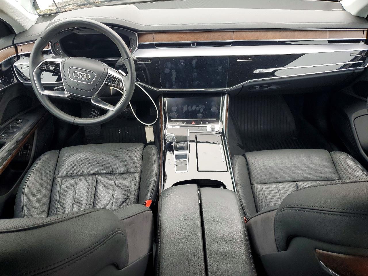 Audi A8 L