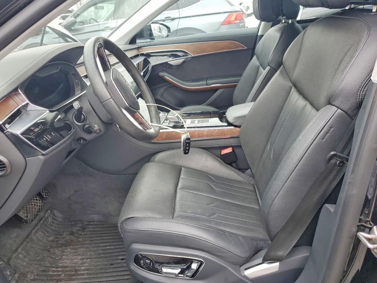 Audi A8 L