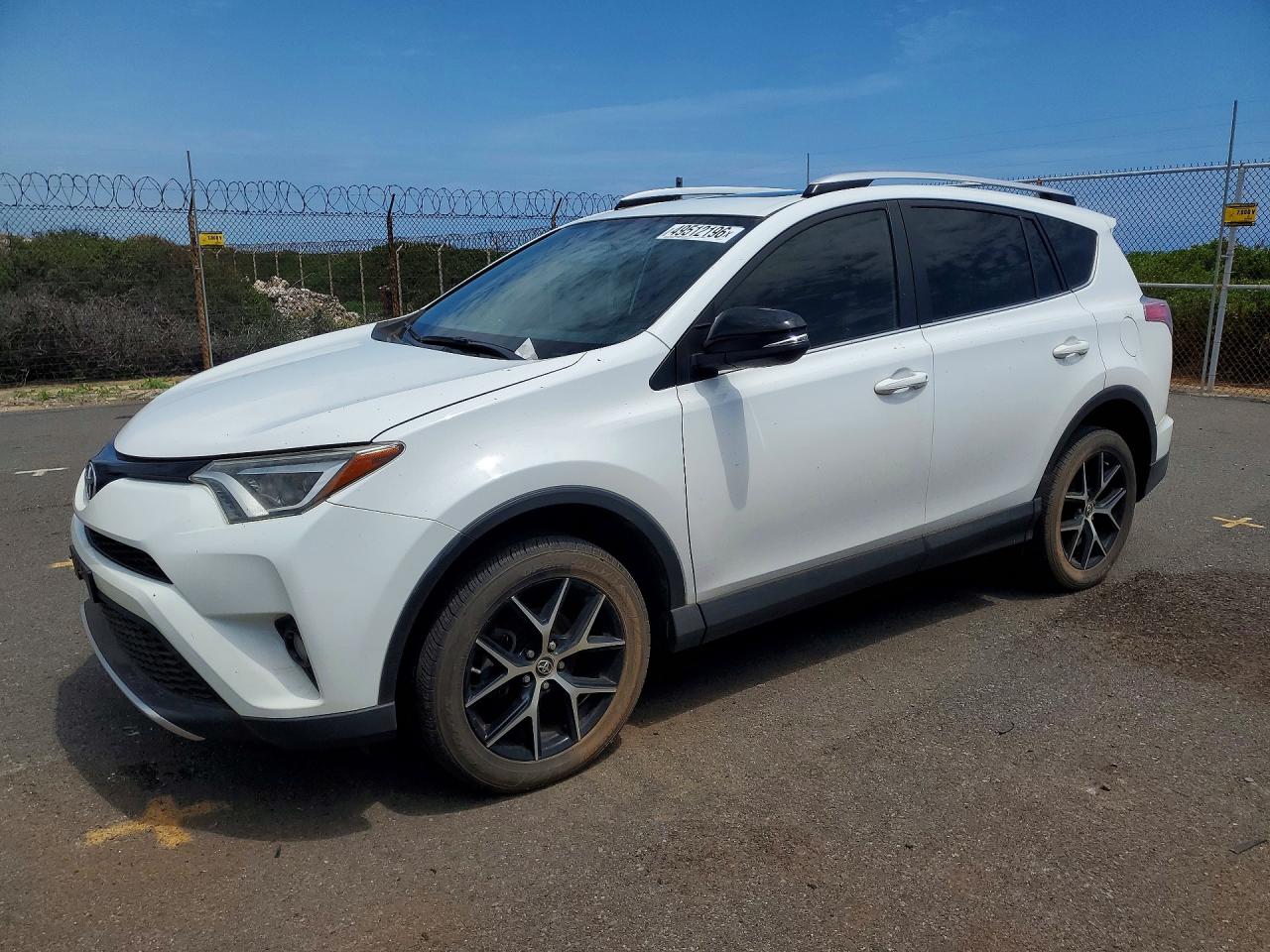 Salvage Toyota RAV4 Image