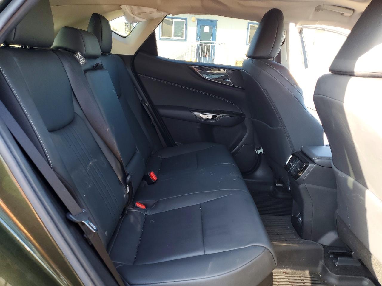 Lexus NX 350h Base