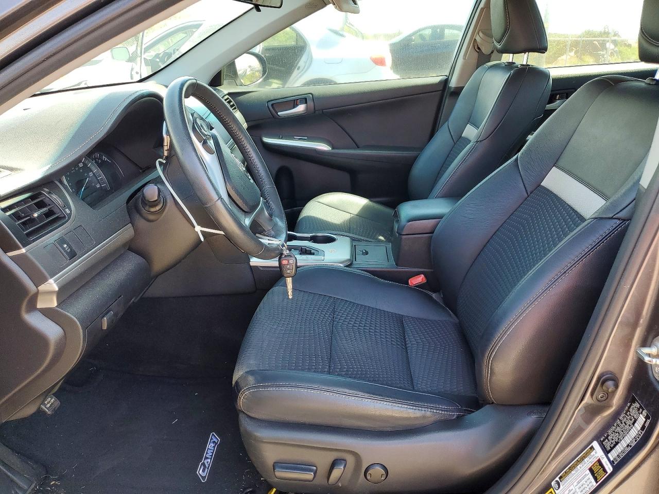 Toyota Camry L