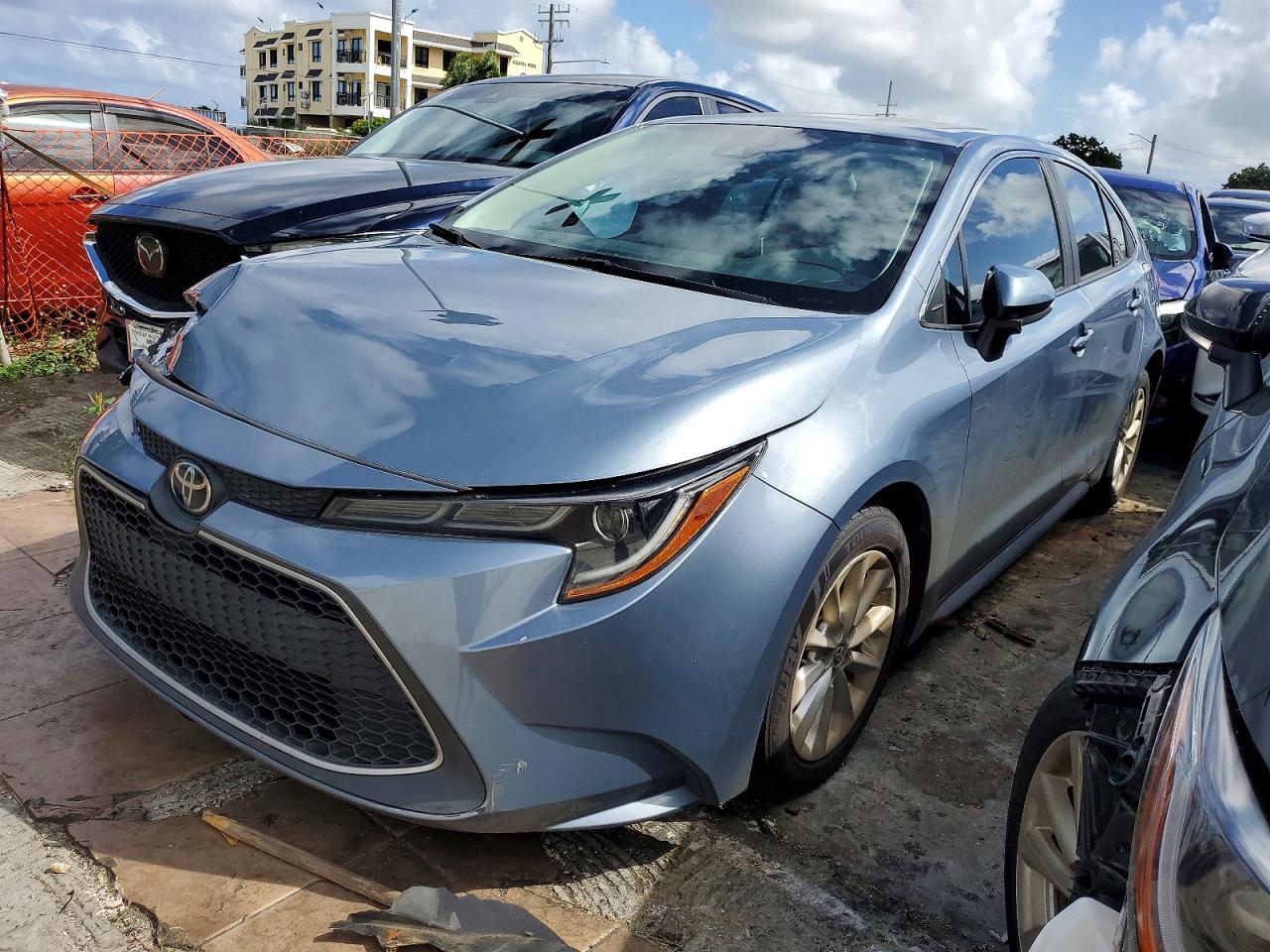 Salvage Toyota Corolla Image