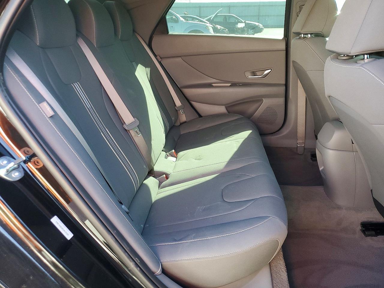 Hyundai ELANTRA Sel Sport