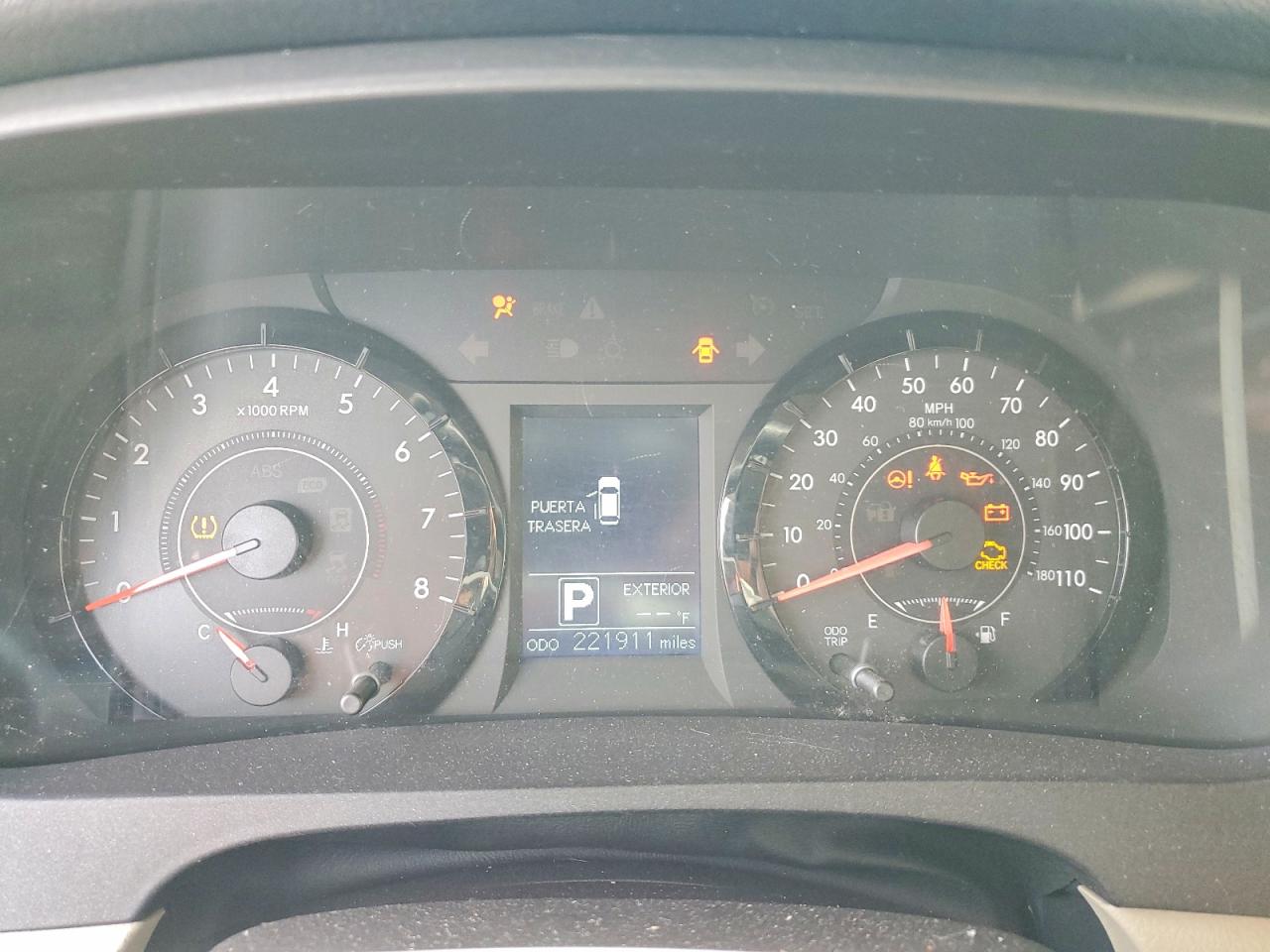 Toyota Sienna Le