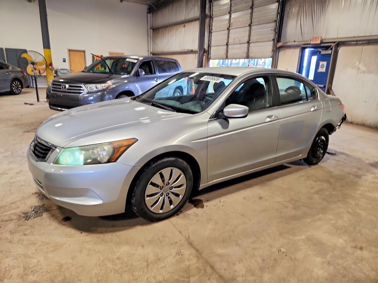 Salvage Honda Accord Image