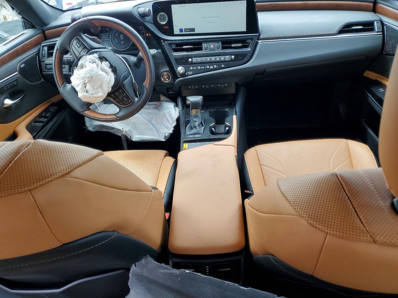 Lexus Es Luxury