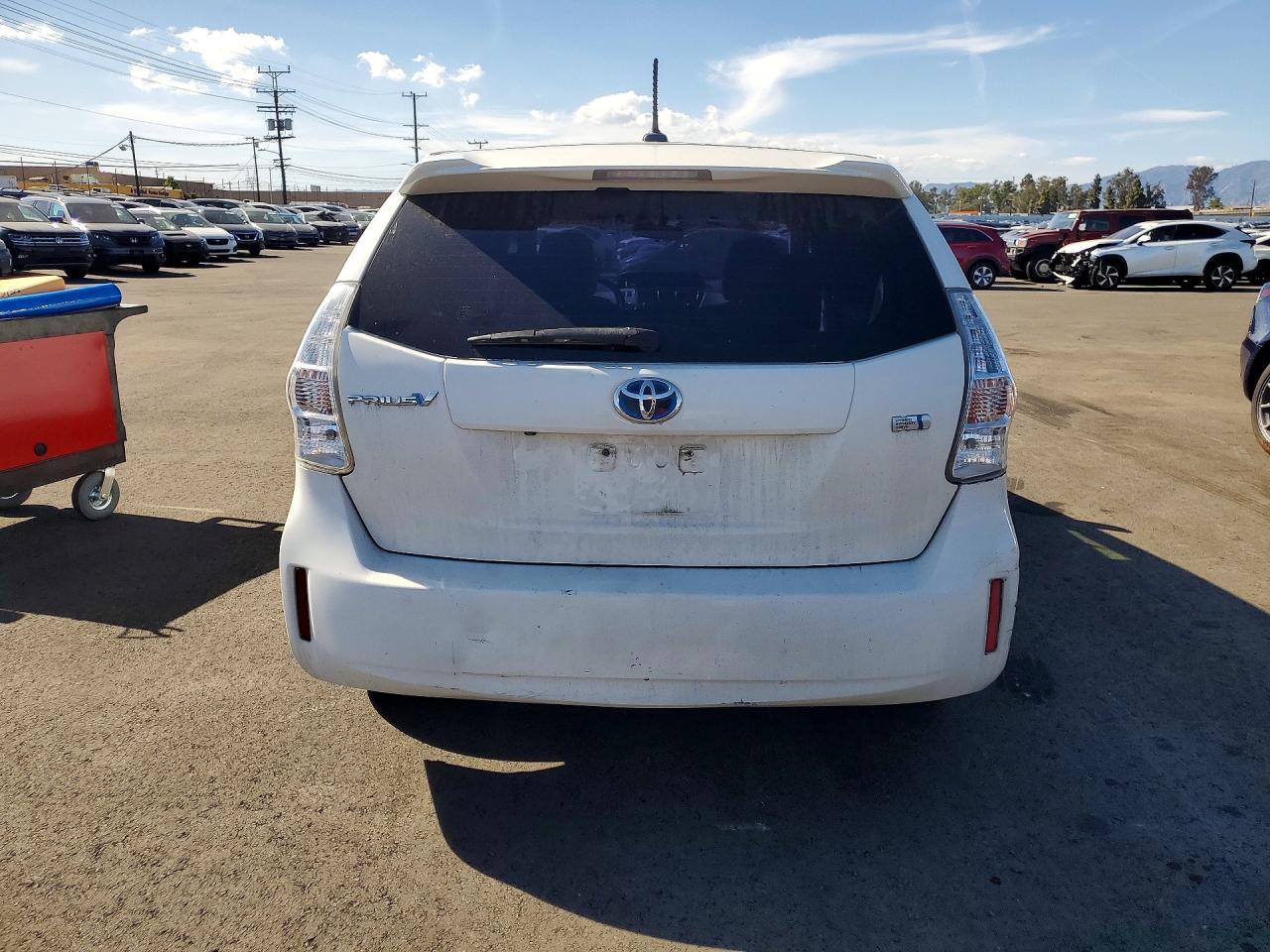Toyota Prius Three