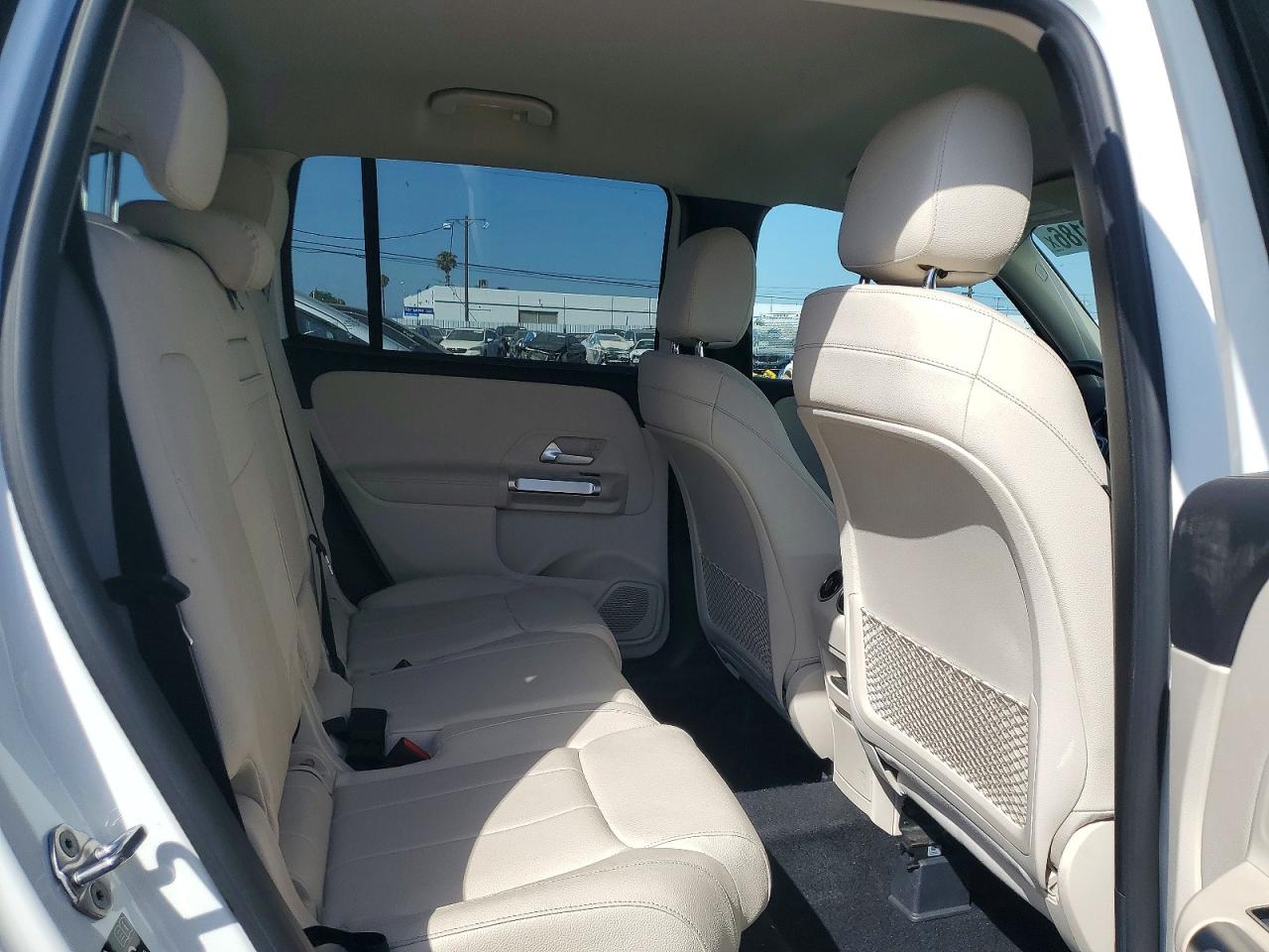 Mercedes-Benz GLB 250