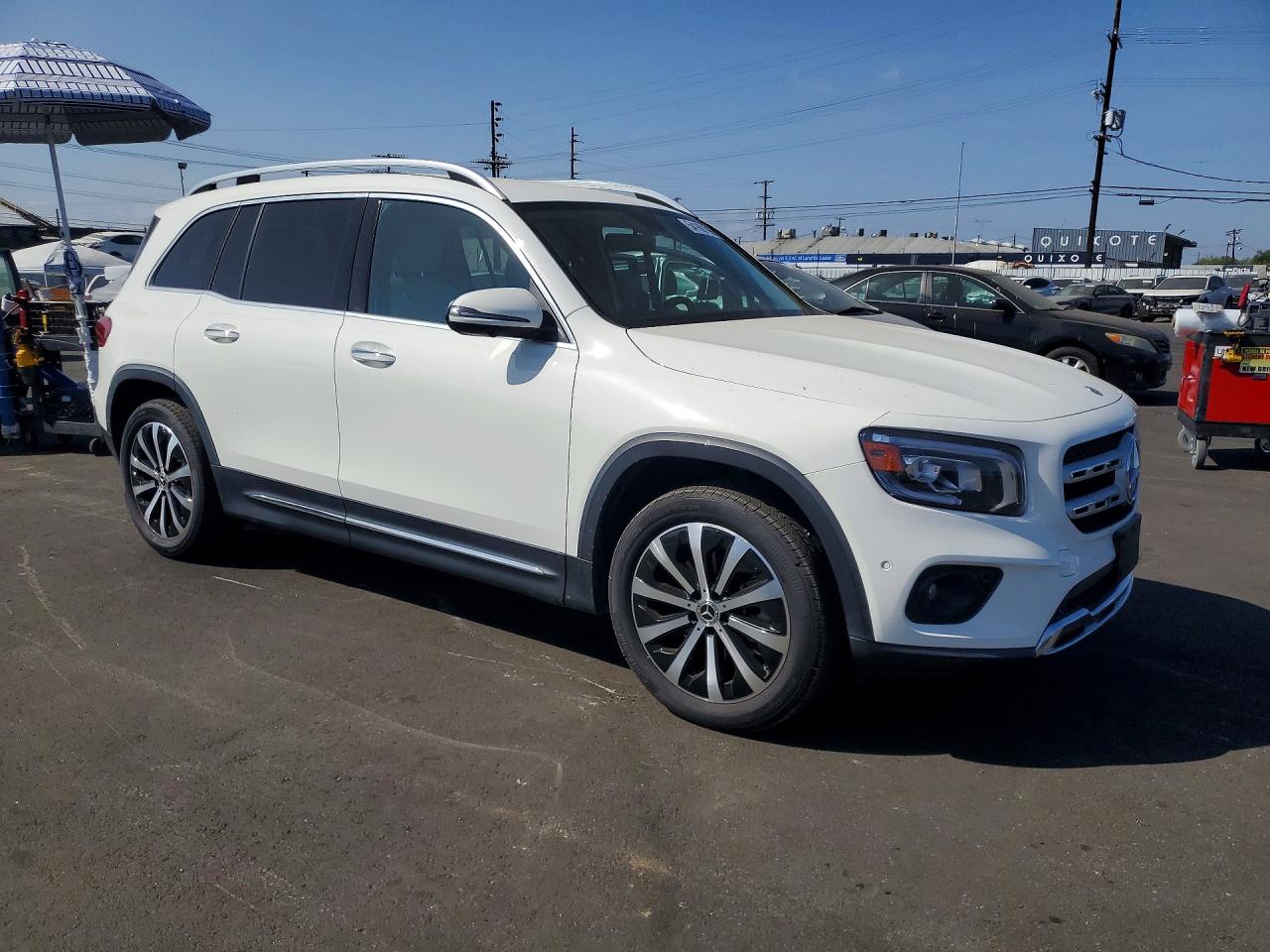 Mercedes-Benz GLB 250