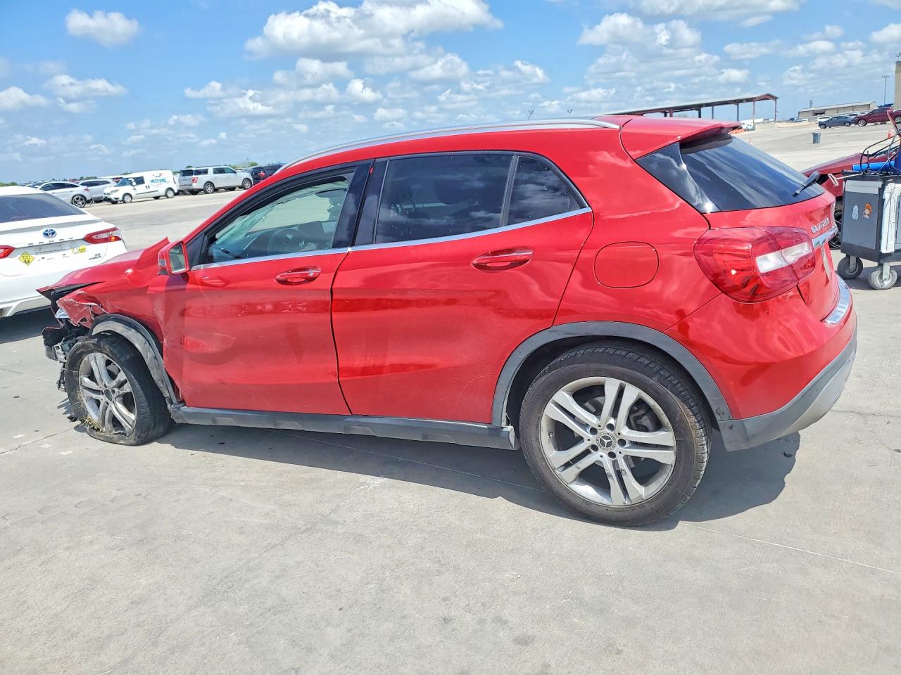 Mercedes-Benz GLA 250 4matic
