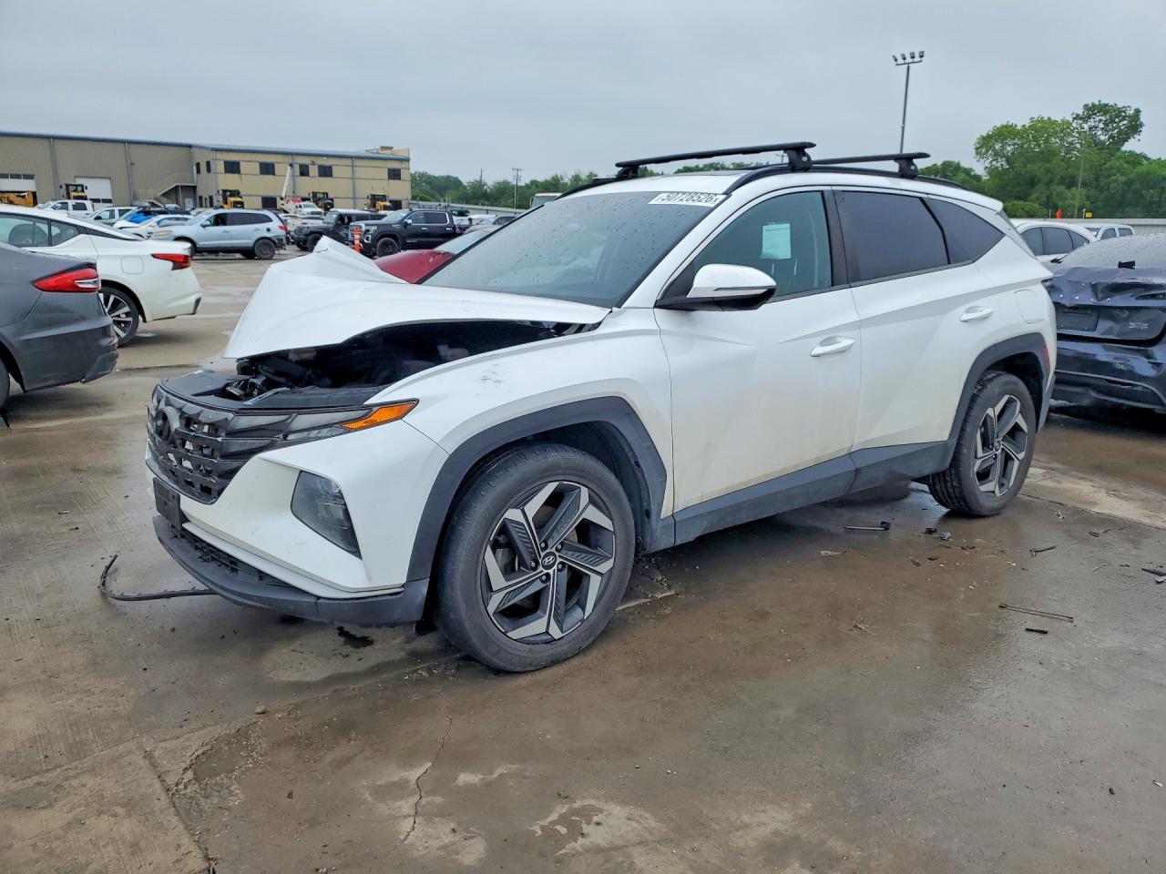 Salvage Hyundai TUCSON Image