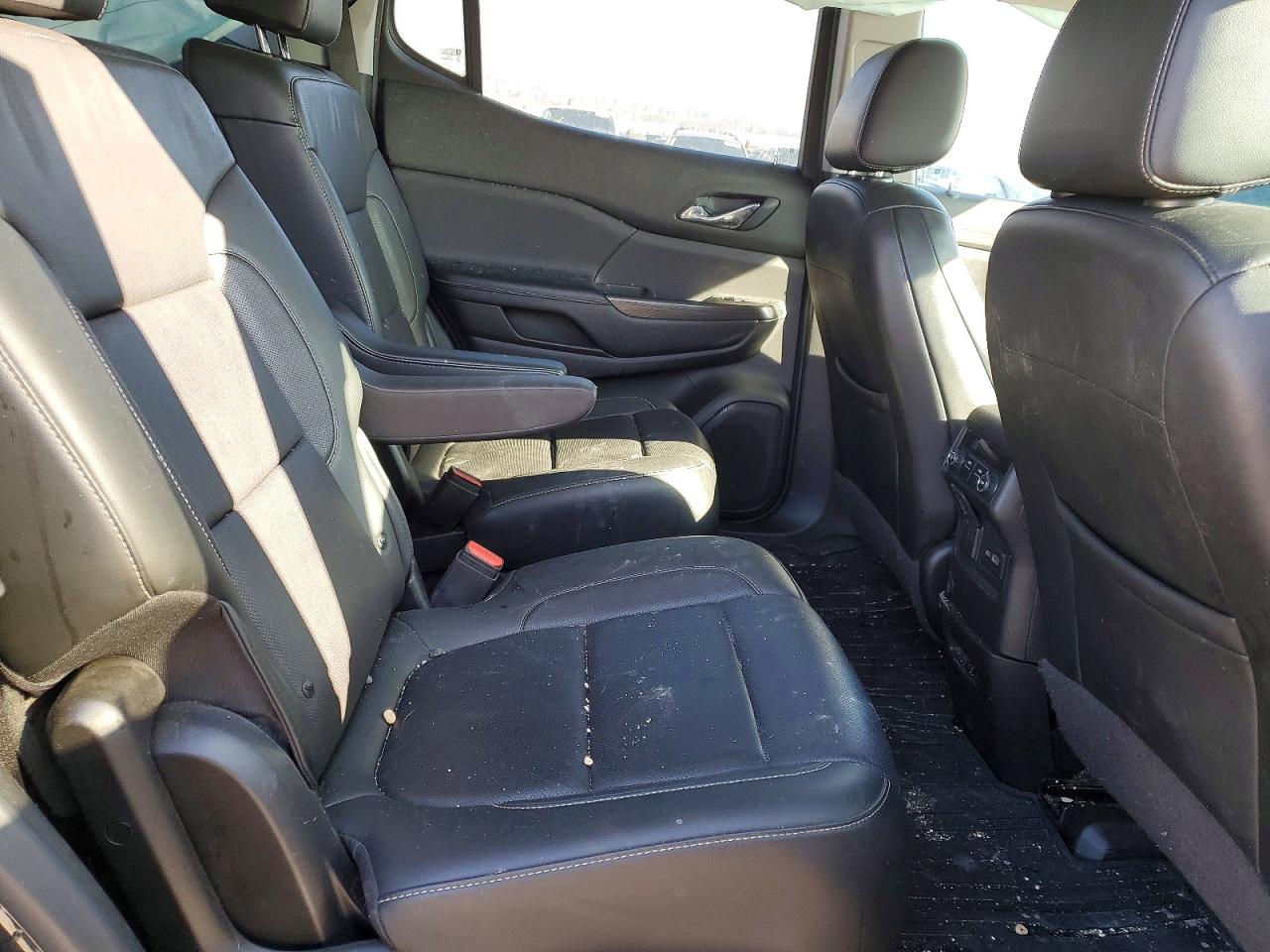 GMC Acadia Slt