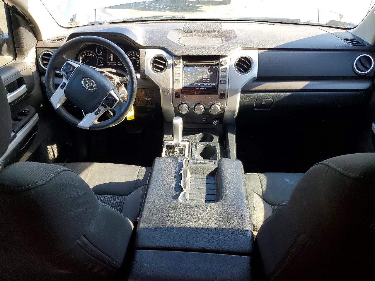 Toyota Tundra Crewmax Sr5