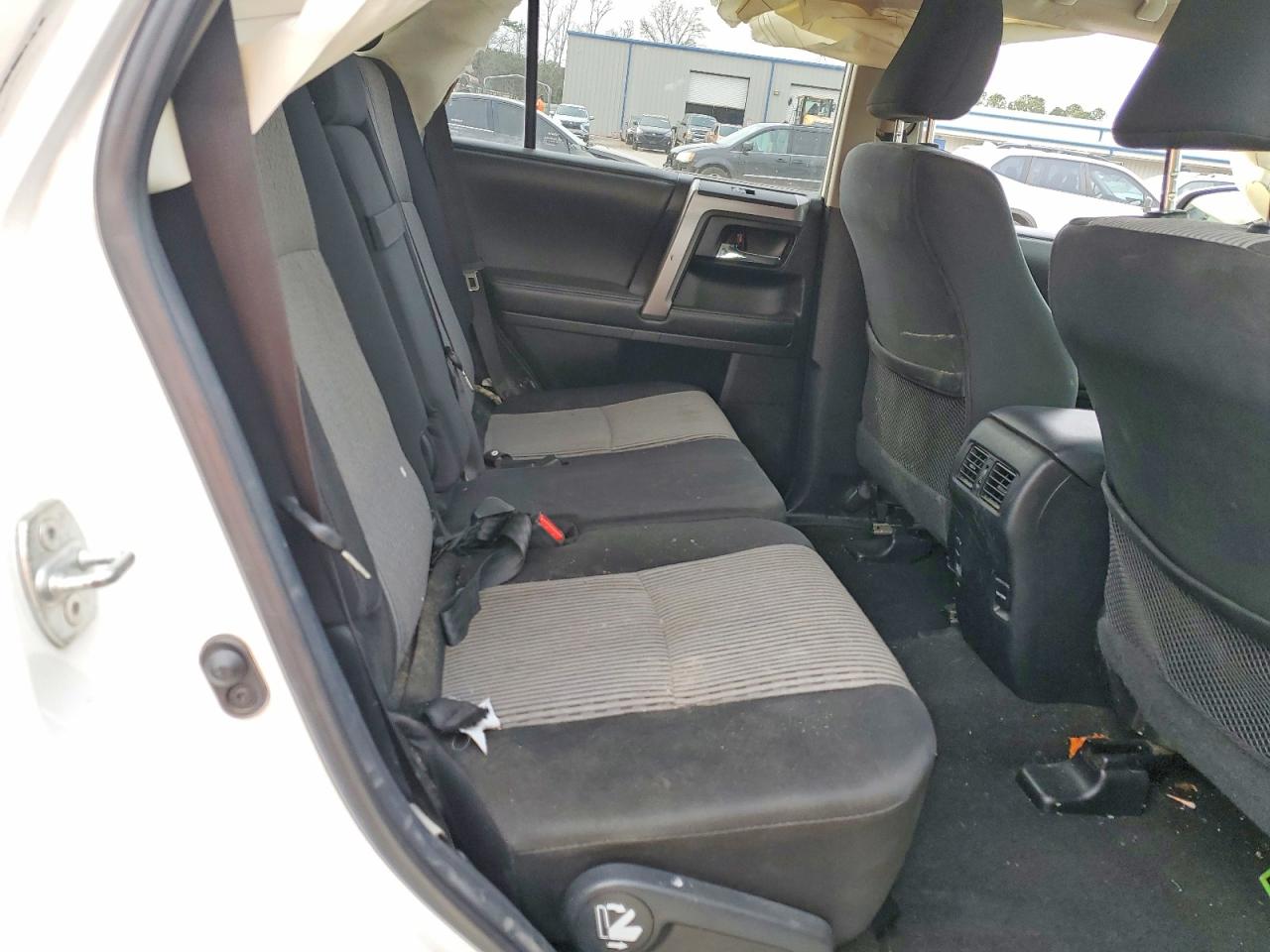 Toyota 4Runner Sr5